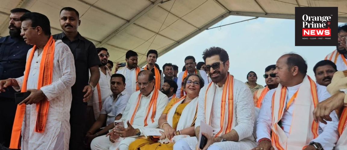 তারকাখচিত ব্রিগেডে জিৎ-প্রসেনজিৎ, রাজনৈতিক জল্পনায় সরগরম টলিউড