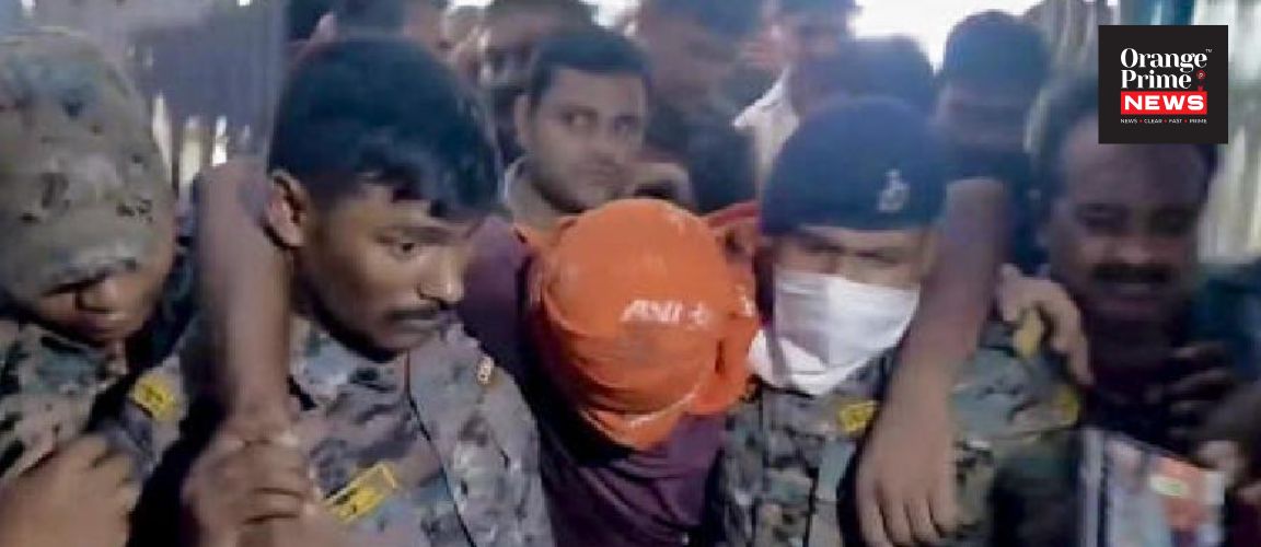 জামুই কাণ্ডে নাবালিকার পরিচয় ফাঁসের অভিযোগ, ১২০ সমাজমাধ্যম অ্যাকাউন্টের বিরুদ্ধে এফআইআর